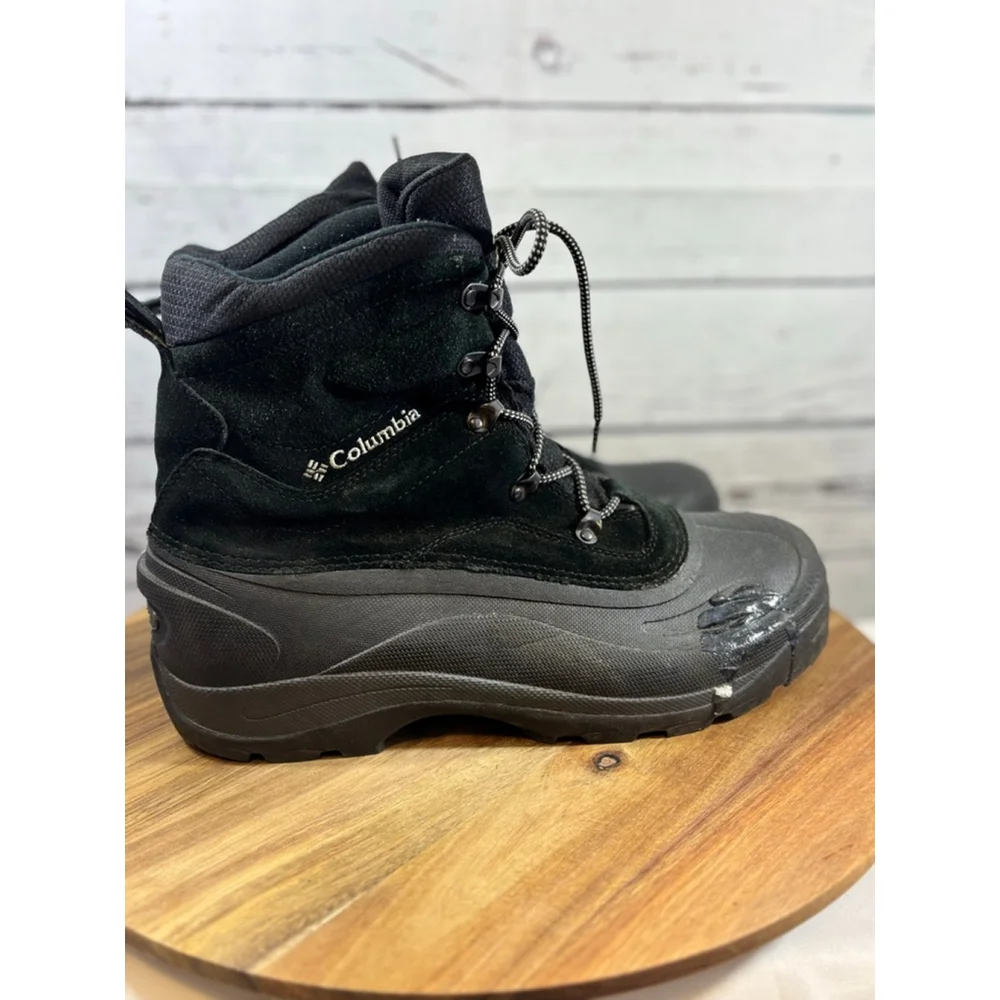 Men's Columbia Black Snow Boots US 14